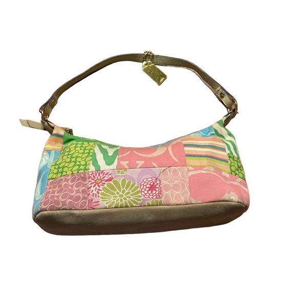 Coach Handbags - Coach small poppy bag